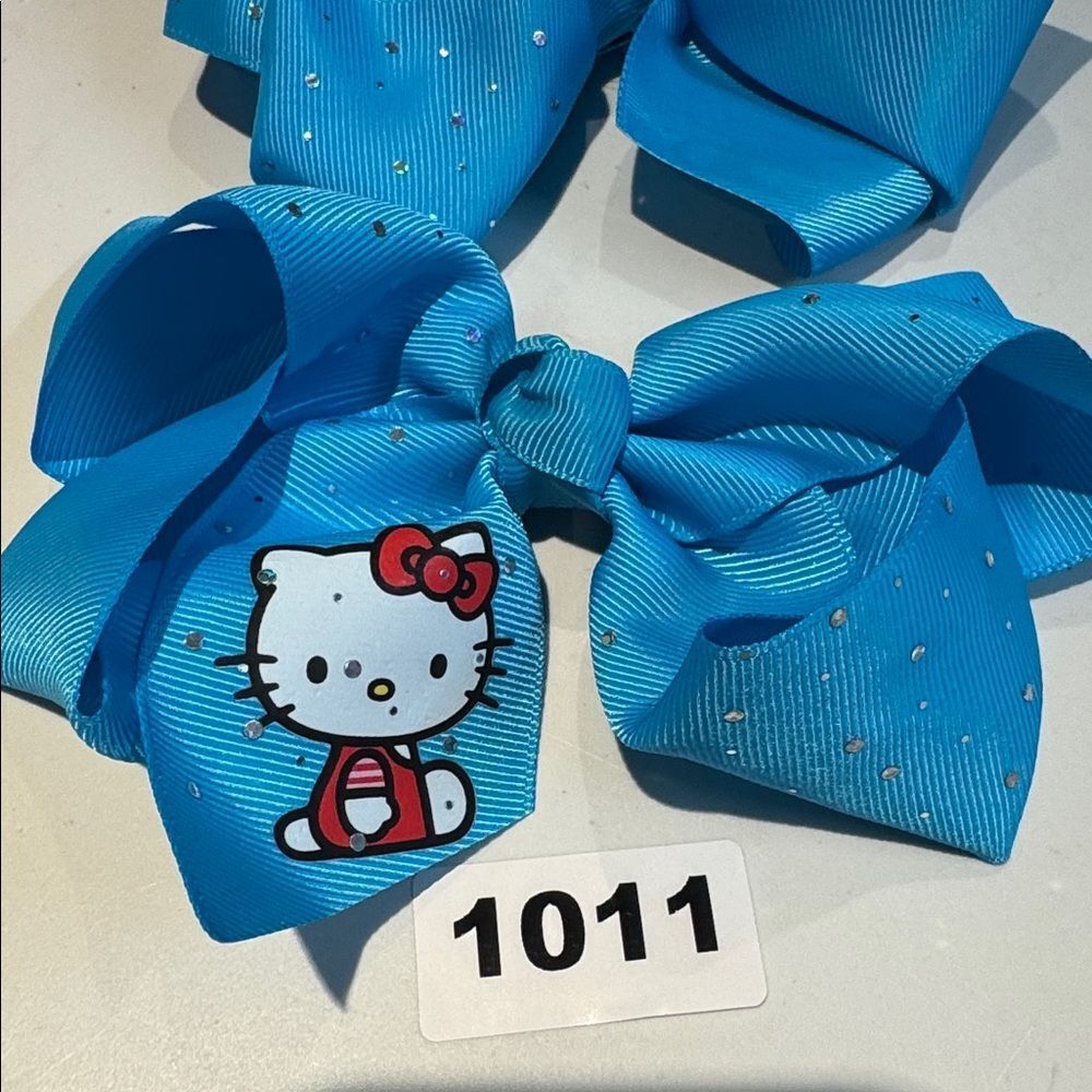 1011 Blue   Hello‎ Kitty Hair Bow Alligator Clip